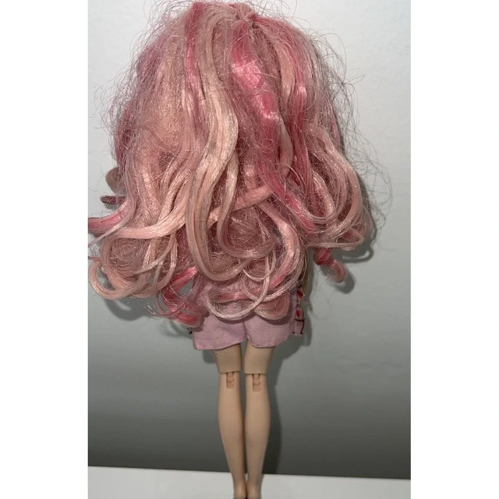 (2)Disney Mattel Descendants The Rise Of Red Bridget Young Queen Of Hearts Doll